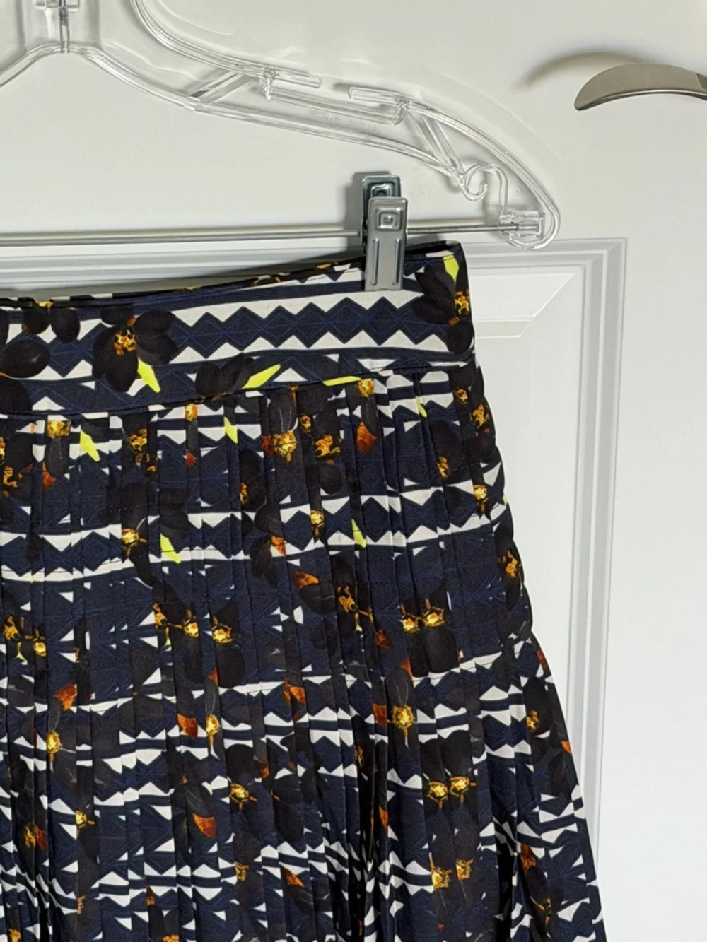 NEW J. Crew Pleated Lattice Hidden Floral A-line Mini Skirt Size 00 - 54856